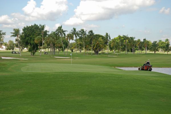 Cost of Golf Course Maintenance in Ashburn